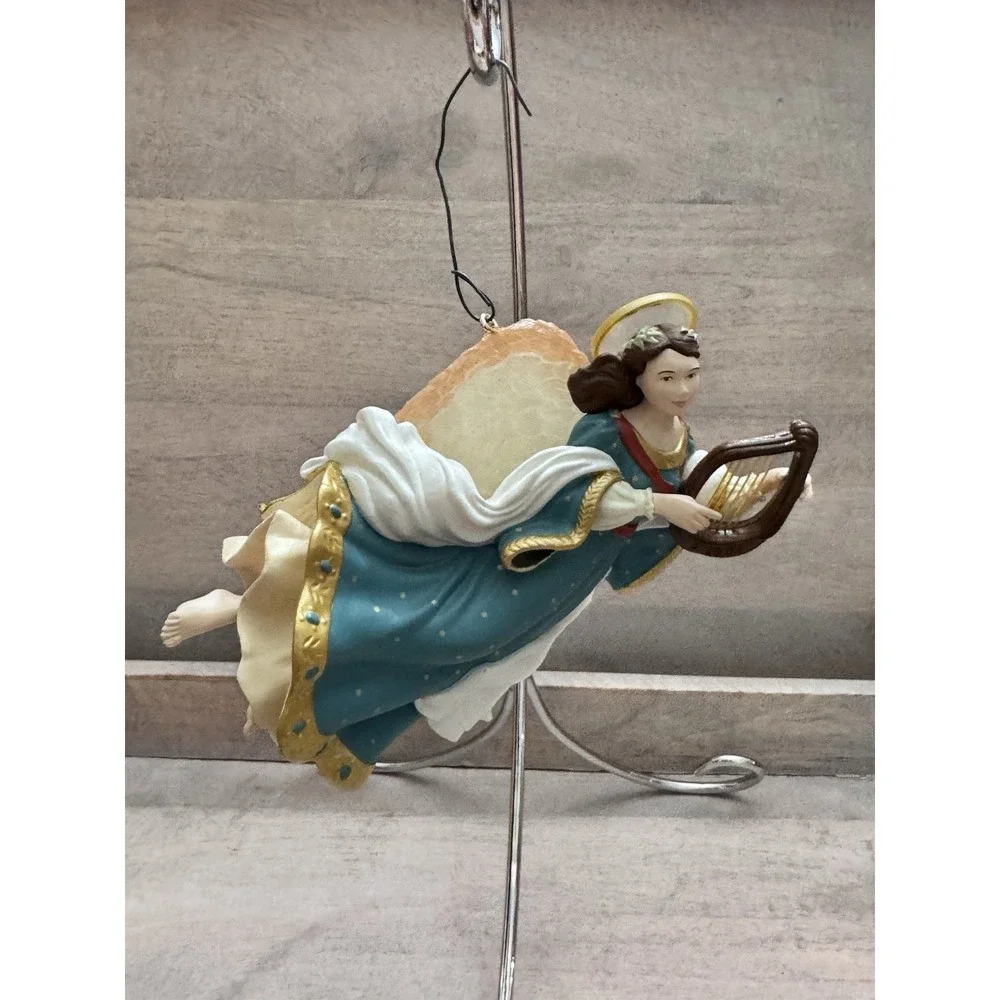 Hallmark Heavenly Melody Keepsake Angel‎ Christmas Ornament 1998 - Picture 2 of 8